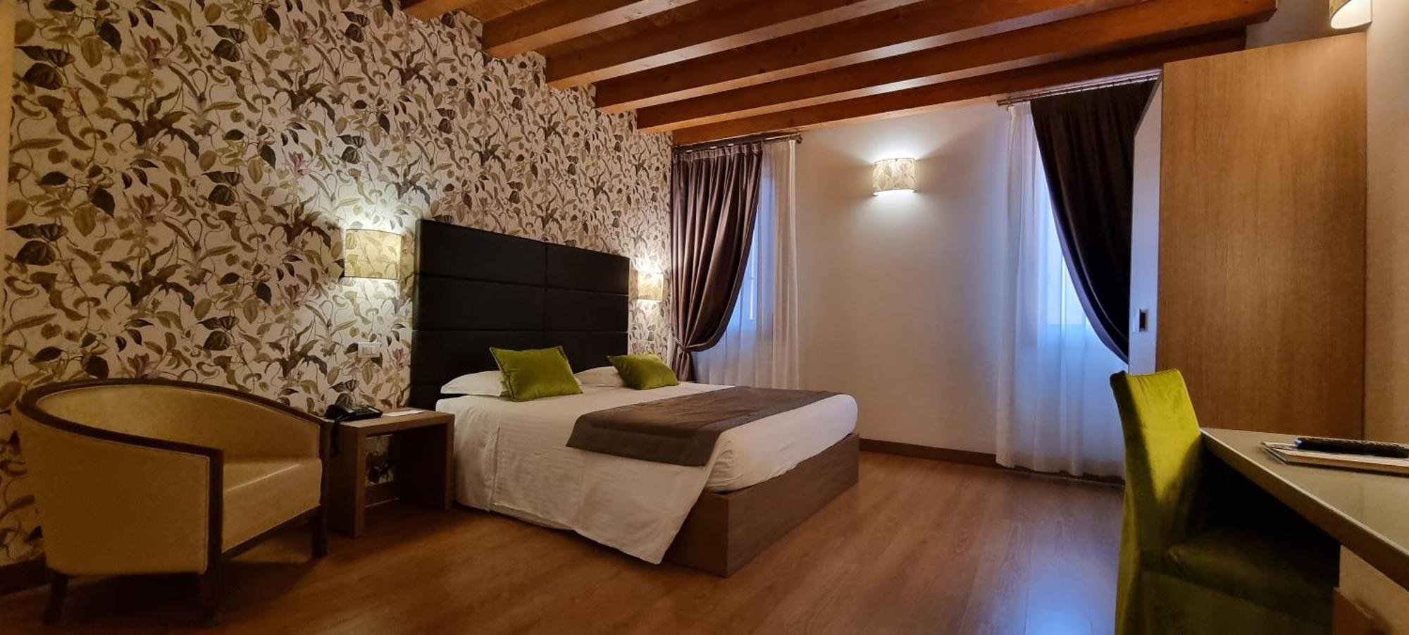Unahotels Eco Hotel Villa Costanza Venezia Mestre Exteriör bild